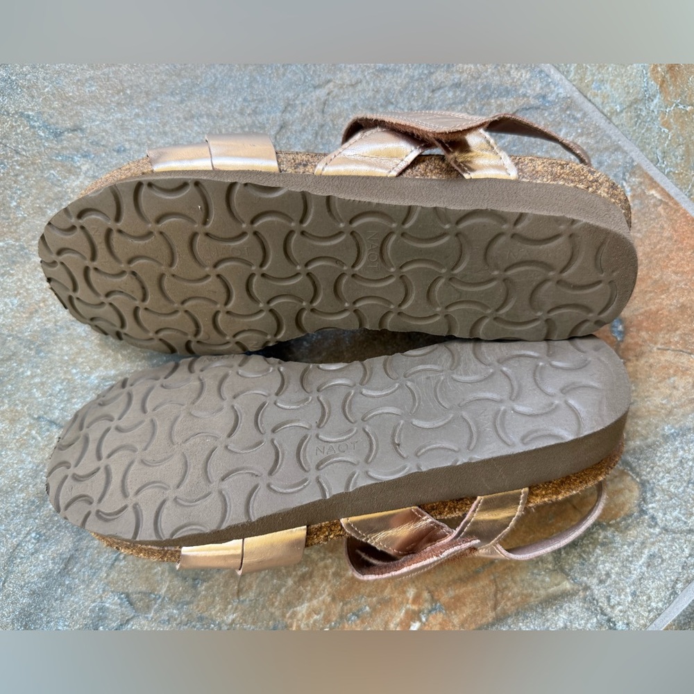 Naot Kayla Rose Gold Sandals Size 40(9) - Picture 6 of 7